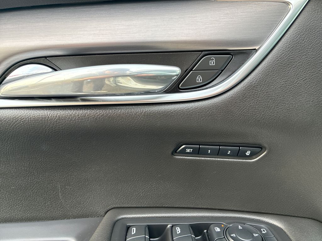 2024 Cadillac XT6 Luxury White at Carlisle Cadillac Buick GMC