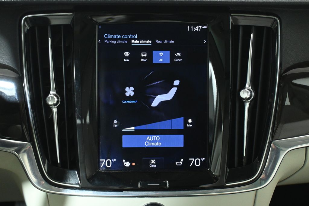 Thumbnail: 2018 Volvo S90 - 19