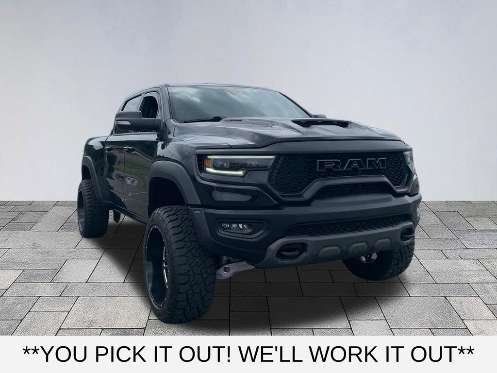 Diamond Black Crystal Pearlcoat 2021 RAM 1500 Pickup Truck All-Wheel Drive 8-Speed Automatic