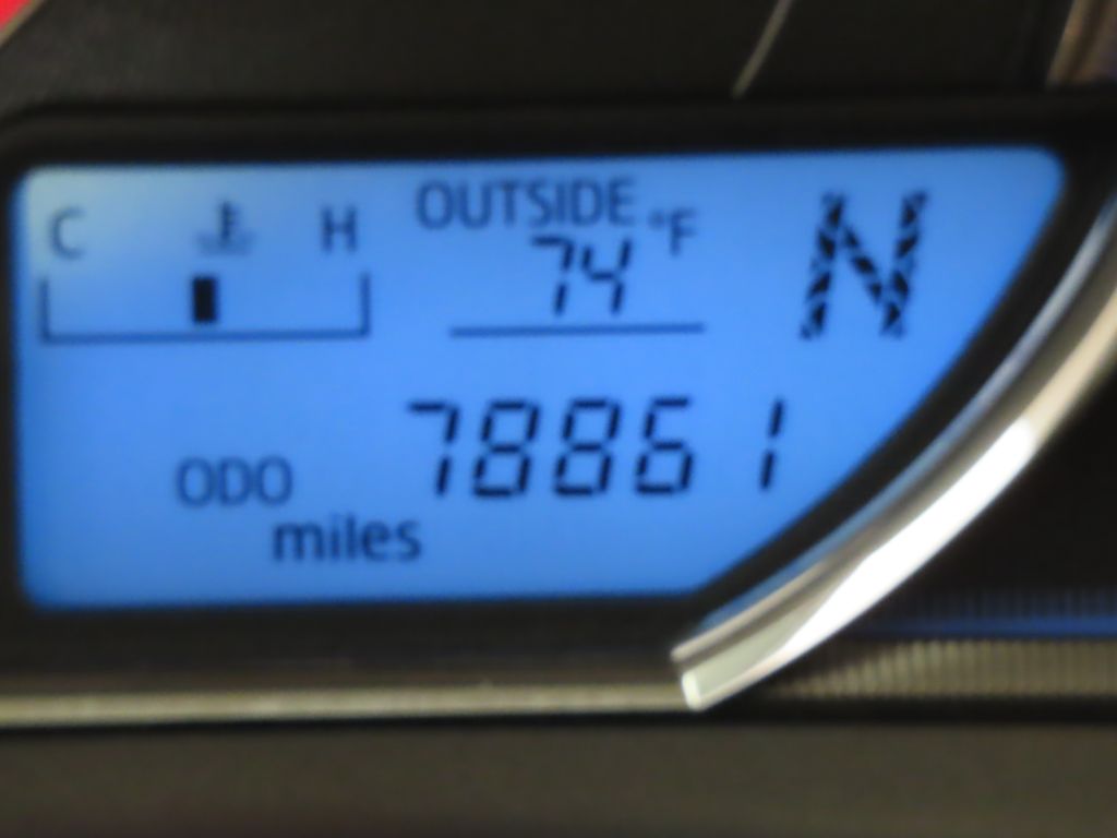 Thumbnail: 2014 Toyota RAV4 - 14