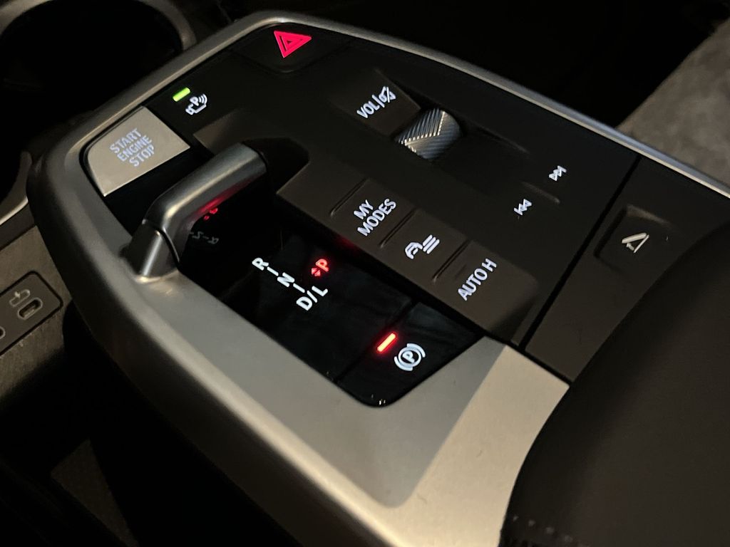 Thumbnail: 2026 BMW X1 - 20