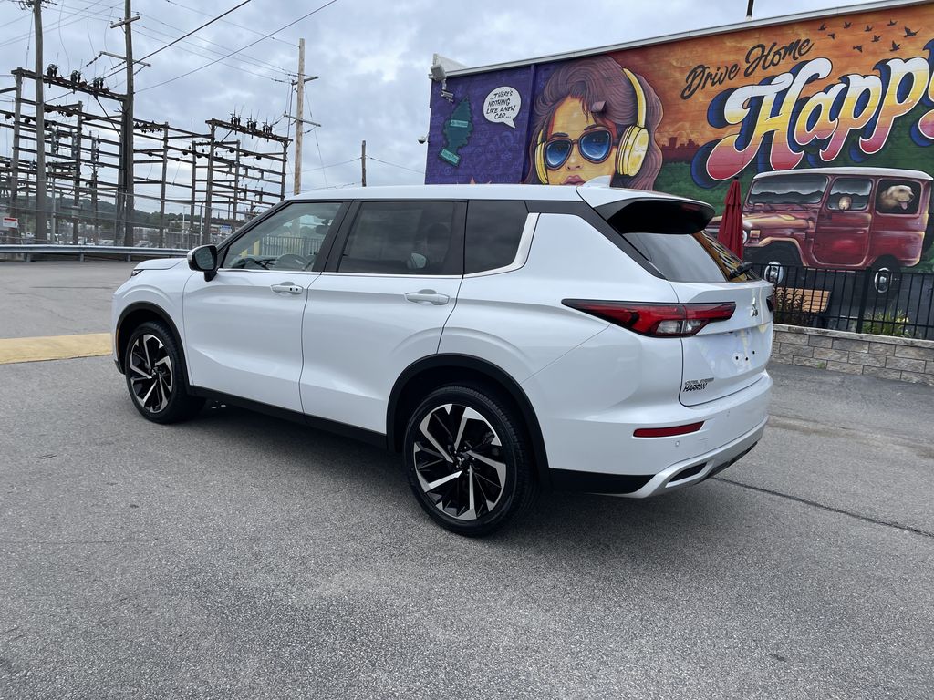 Used 2024 Mitsubishi Outlander SUV