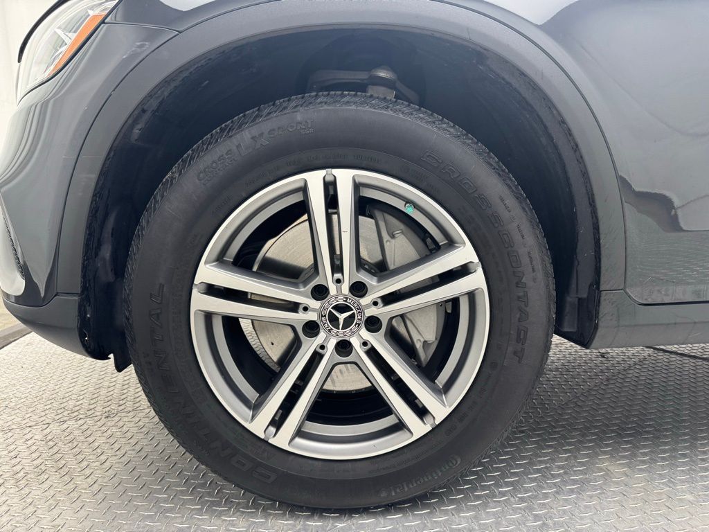 2020 Mercedes-Benz GLC 300 8