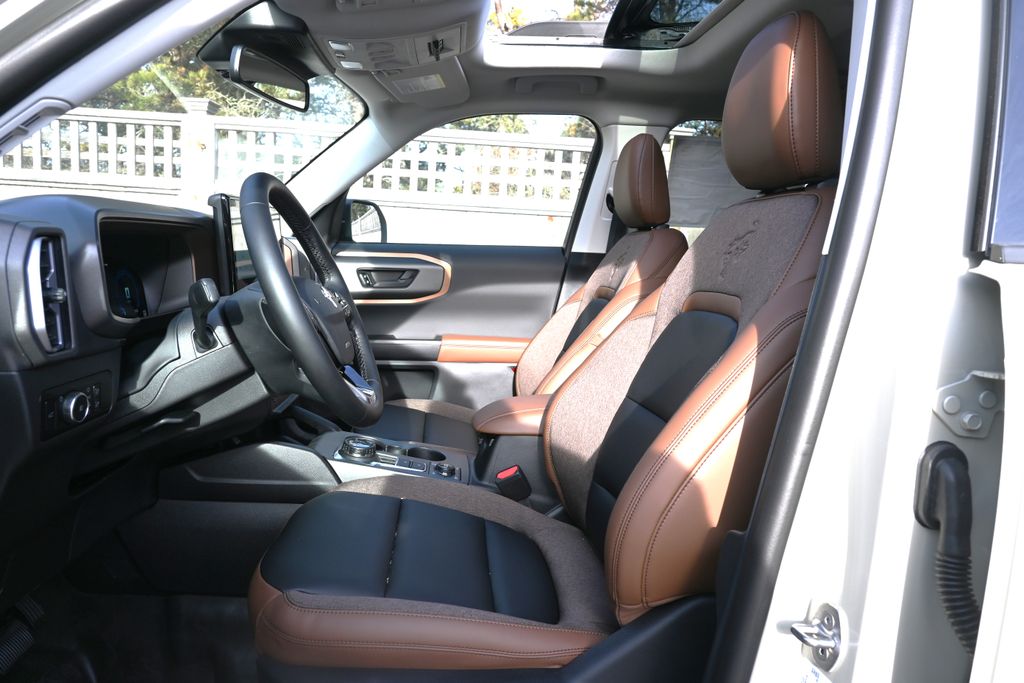 Thumbnail: 2025 Ford Bronco Sport - 3