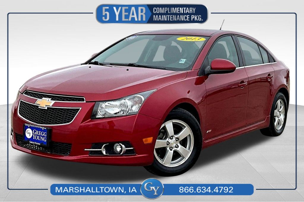 2013 Chevrolet Cruze 1LT Sedan FWD