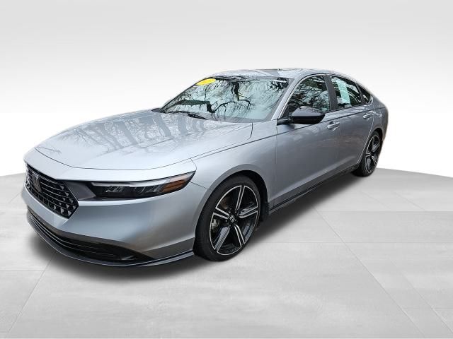 Silver 2023 Honda Accord Hybrid Sedan Front-Wheel Drive Continuously Variable Transmission