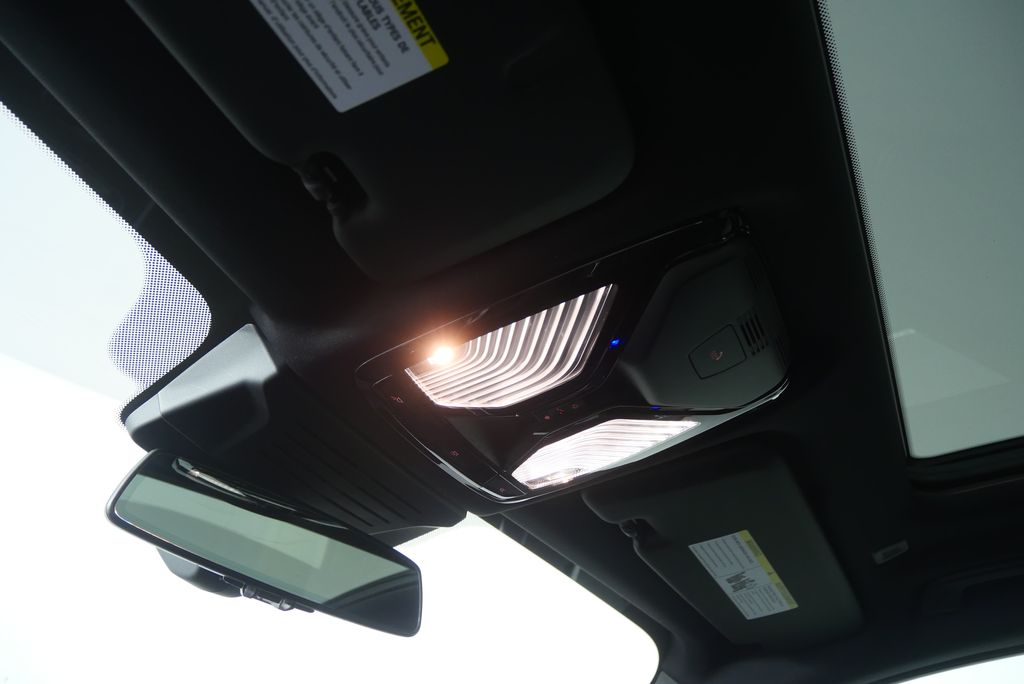 Thumbnail: 2026 BMW X5 - 18