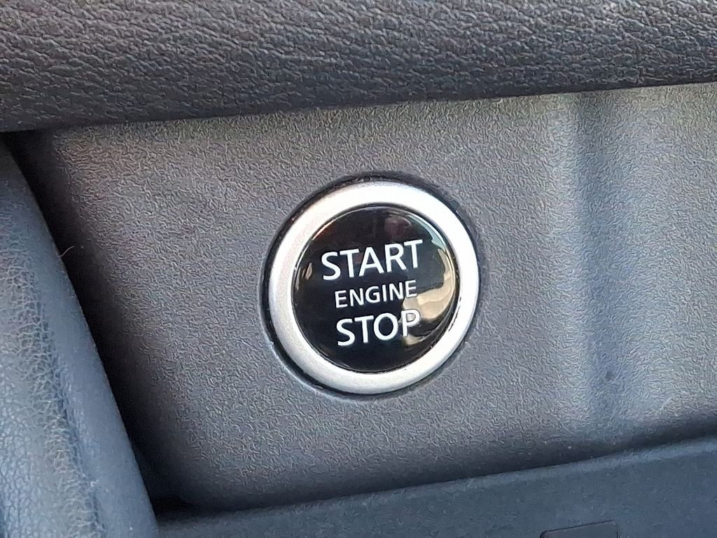 Thumbnail: 2023 Nissan Rogue - 25