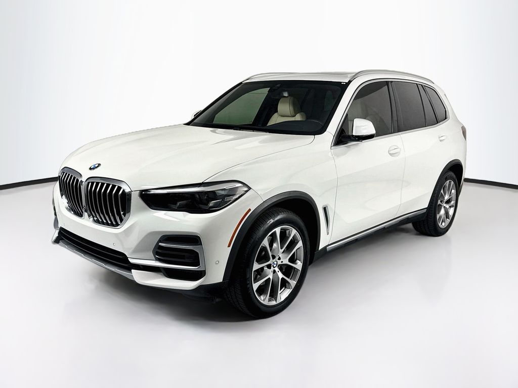 Thumbnail: 2022 BMW X5 - 1
