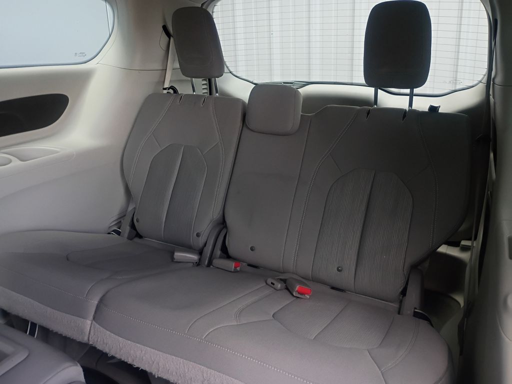 Used Car 2017 Chrysler Pacifica  Touring For Sale Under $10,000 In Austin, Texas