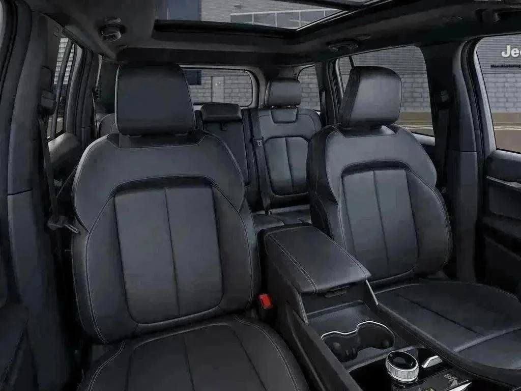 New 2026 Jeep Grand Cherokee SUV