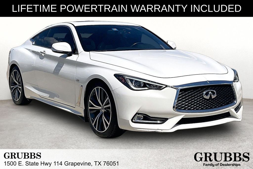 2018 INFINITI Q60 3.0t Luxe Coupe RWD