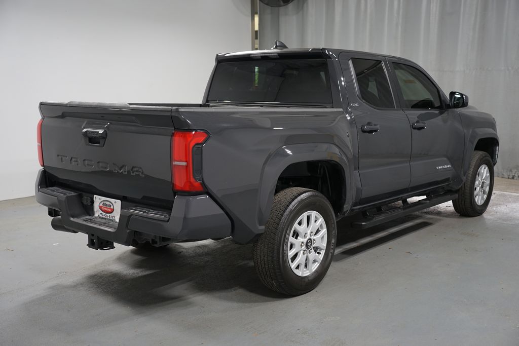 Thumbnail: 2024 Toyota Tacoma - 8