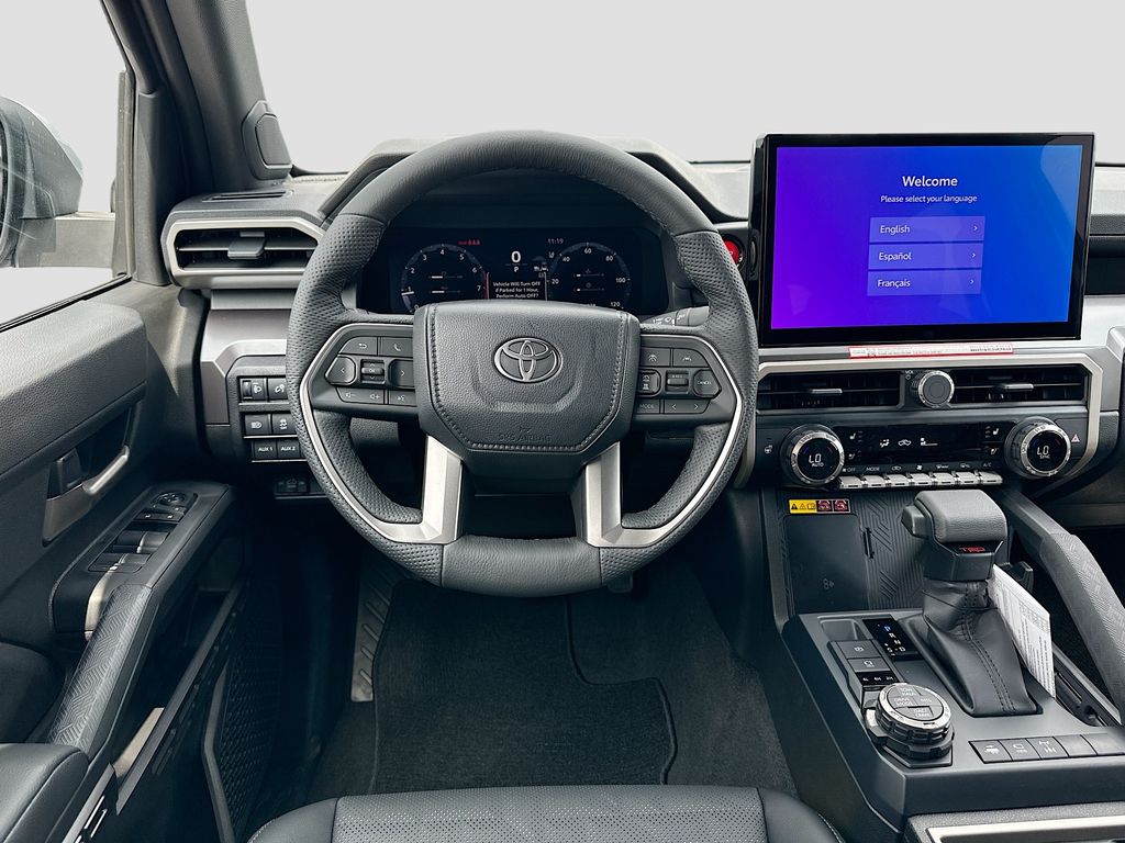 2025 Toyota Tacoma TRD Off-Road 17