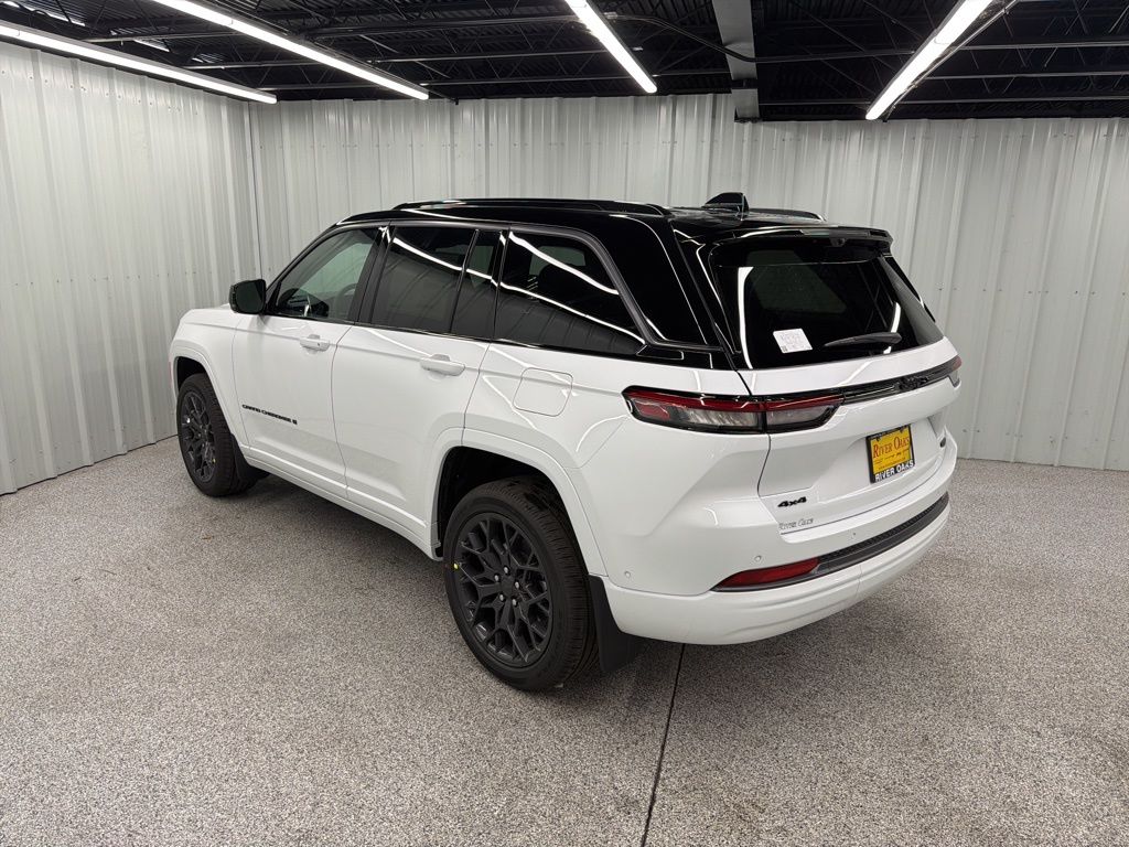 2026 Jeep Grand Cherokee Summit - 3
