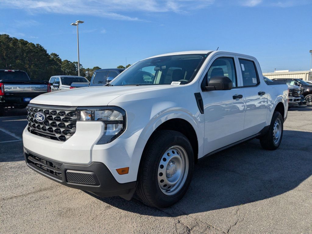 2025 Ford Maverick XL