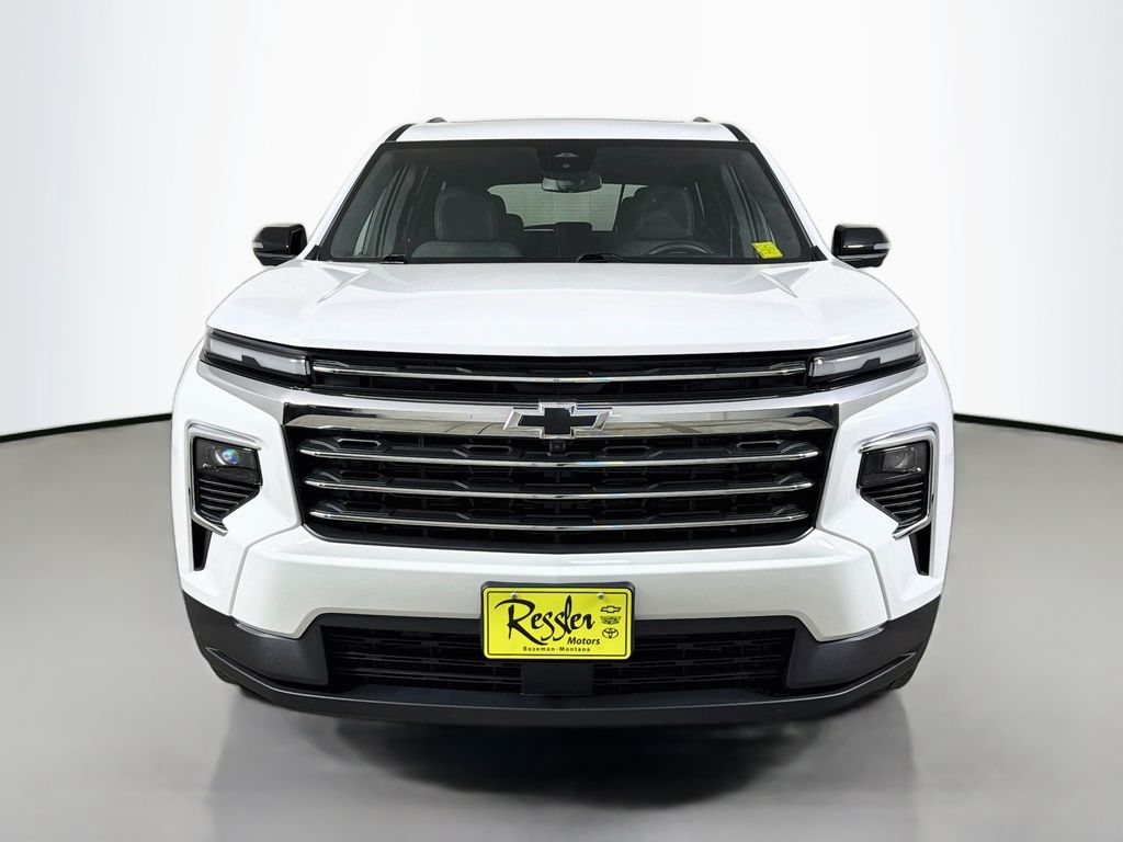 Used 2025 Chevrolet Traverse SUV