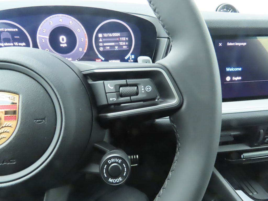 Thumbnail: 2025 Porsche  - 13