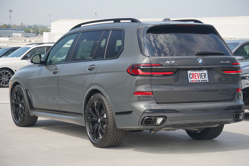 Thumbnail: 2026 BMW X7 - 7