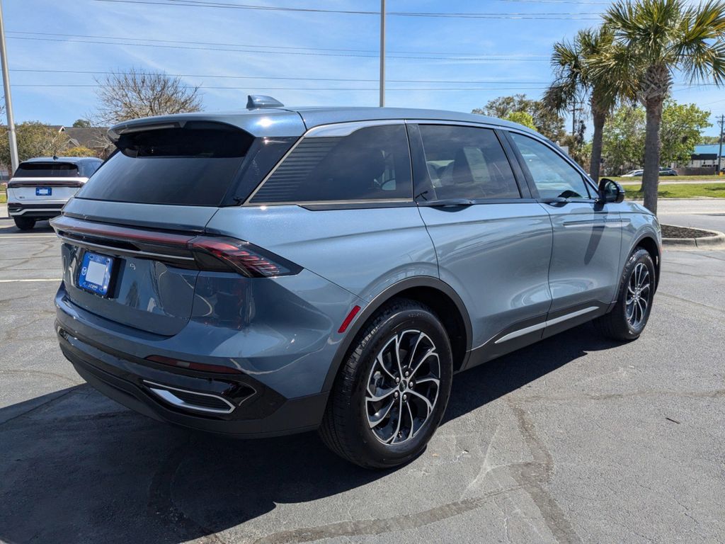 2025 Lincoln Nautilus Hybrid Premiere