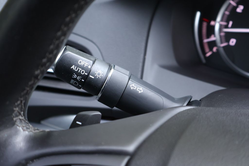 2017 Acura MDX Technology 24