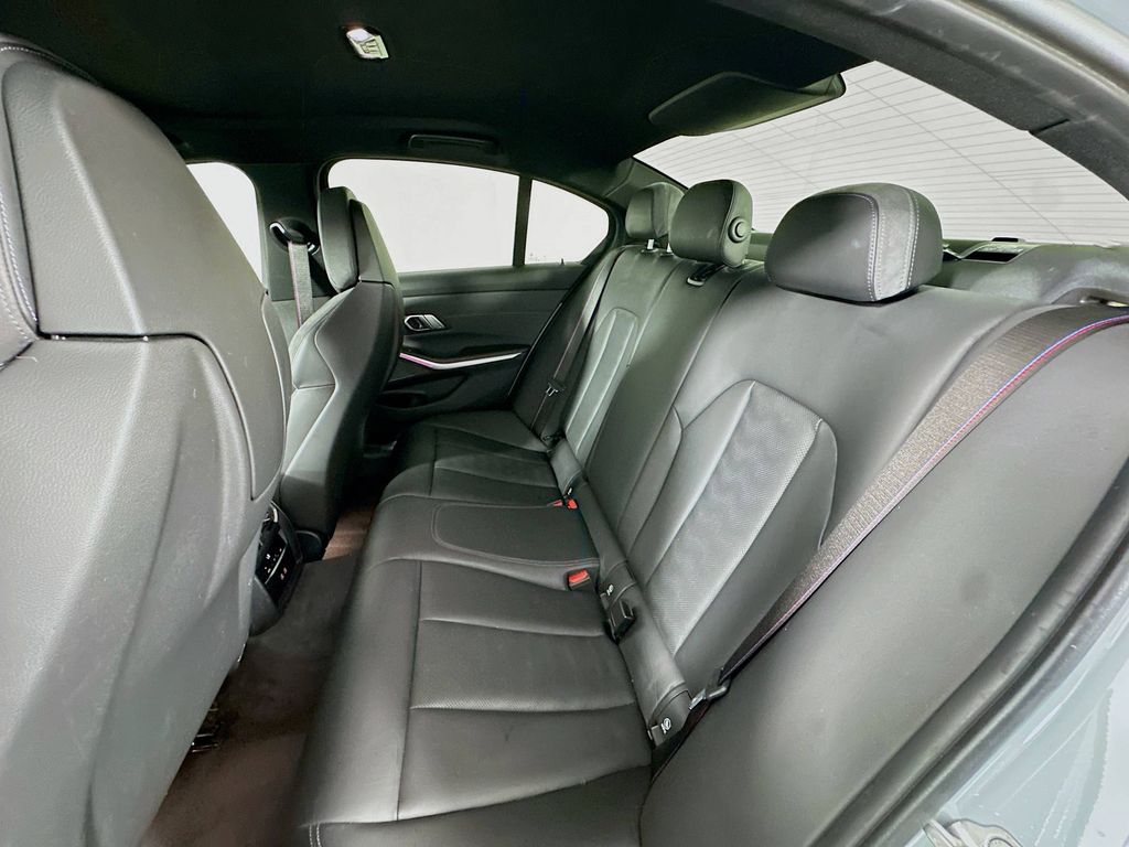 Thumbnail: 2023 BMW M3 - 24