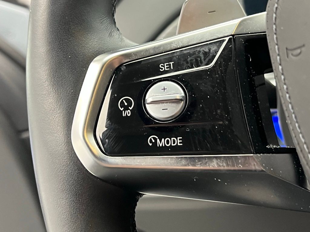 Thumbnail: 2024 BMW 7 Series - 19