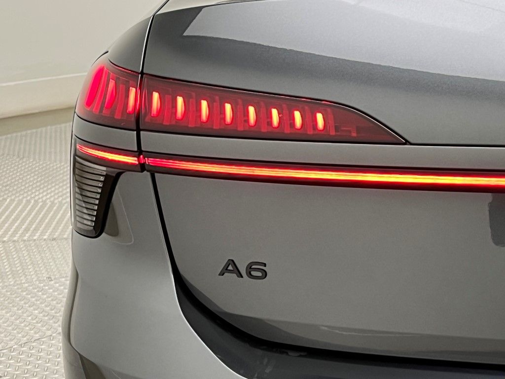 Thumbnail: 2026 Audi A6 - 9