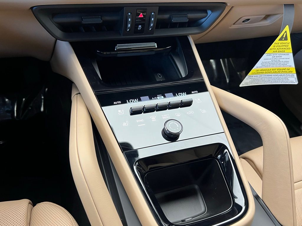Thumbnail: 2026 Porsche Cayenne - 19