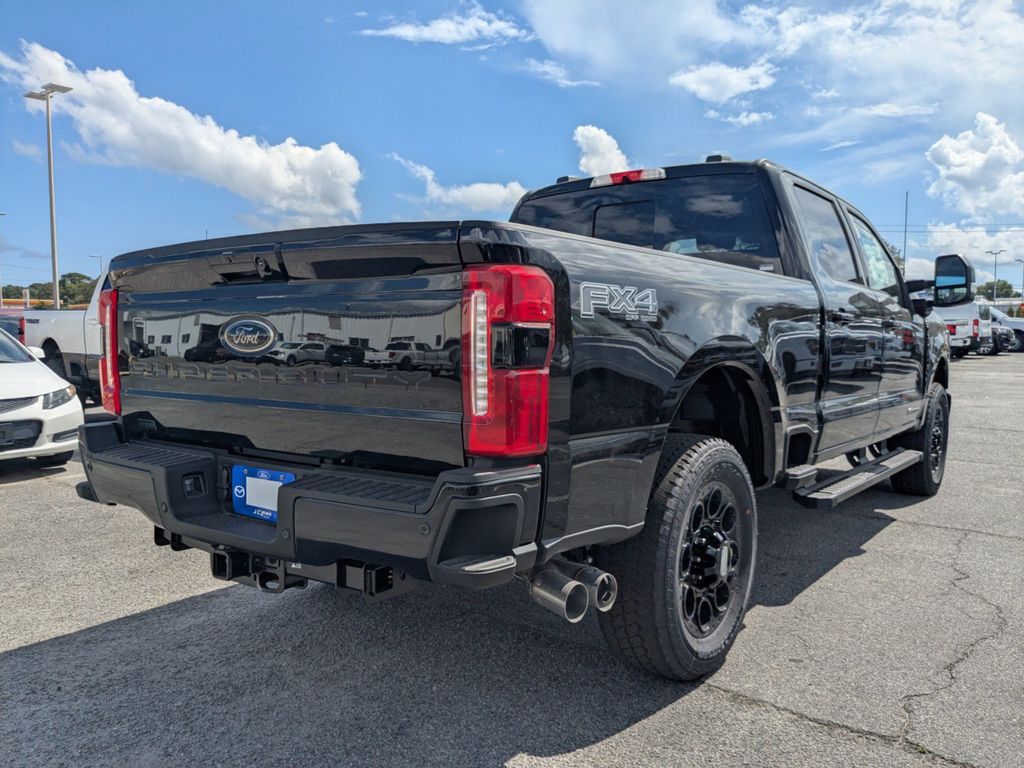 2026 Ford Super Duty F-250 SRW LARIAT