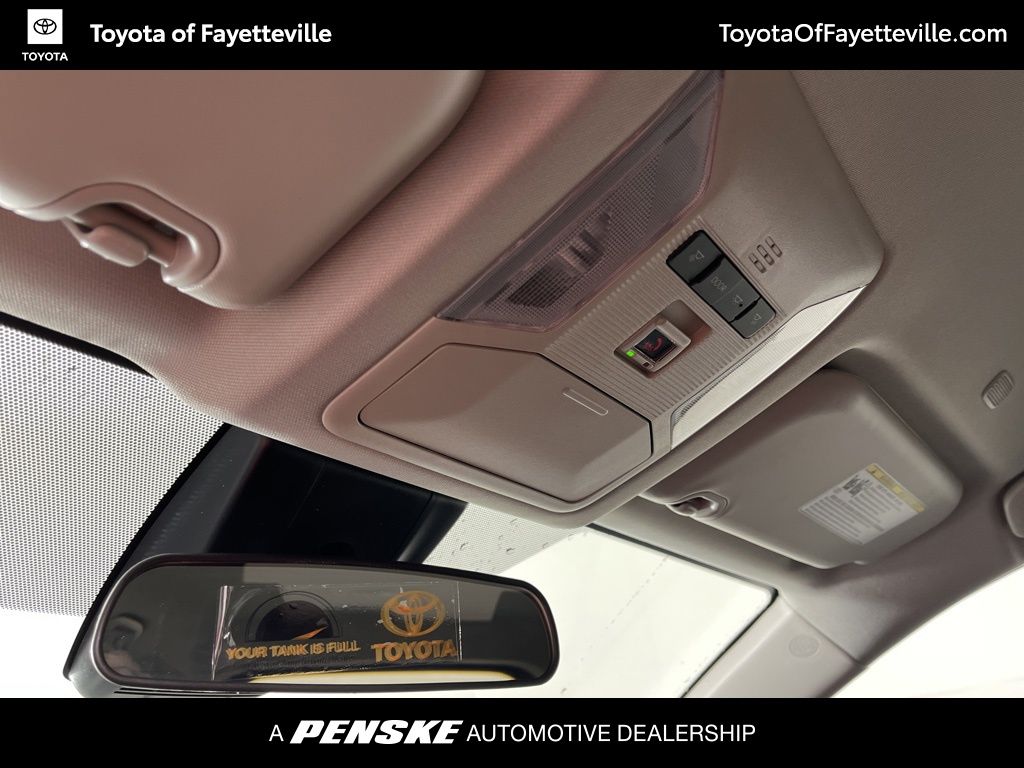 Thumbnail: 2025 Toyota RAV4 - 28