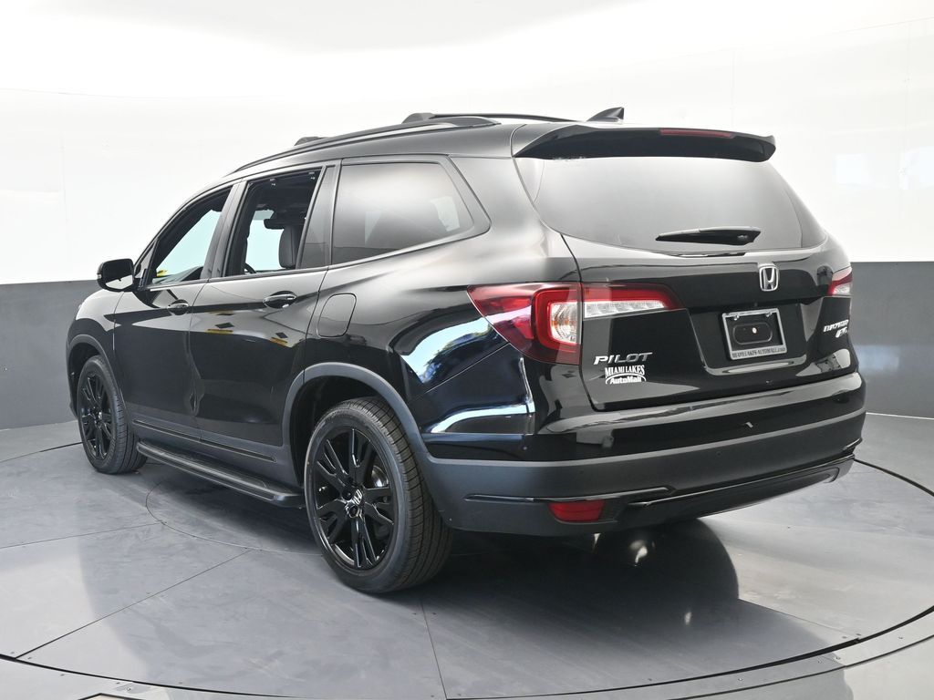 Used 2022 Black Honda Black Edition image 4
