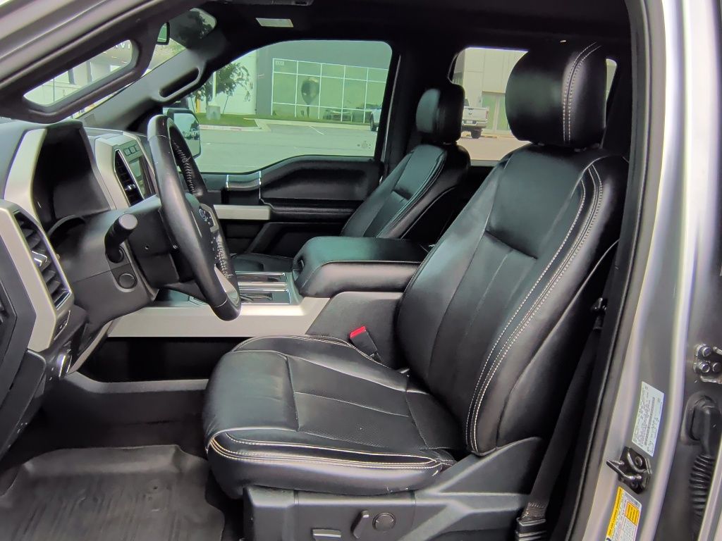 2020 Ford F-150 Lariat - 11