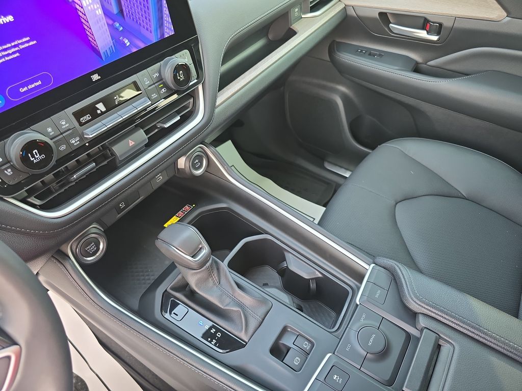 Used 2025 Toyota Grand Highlander SUV