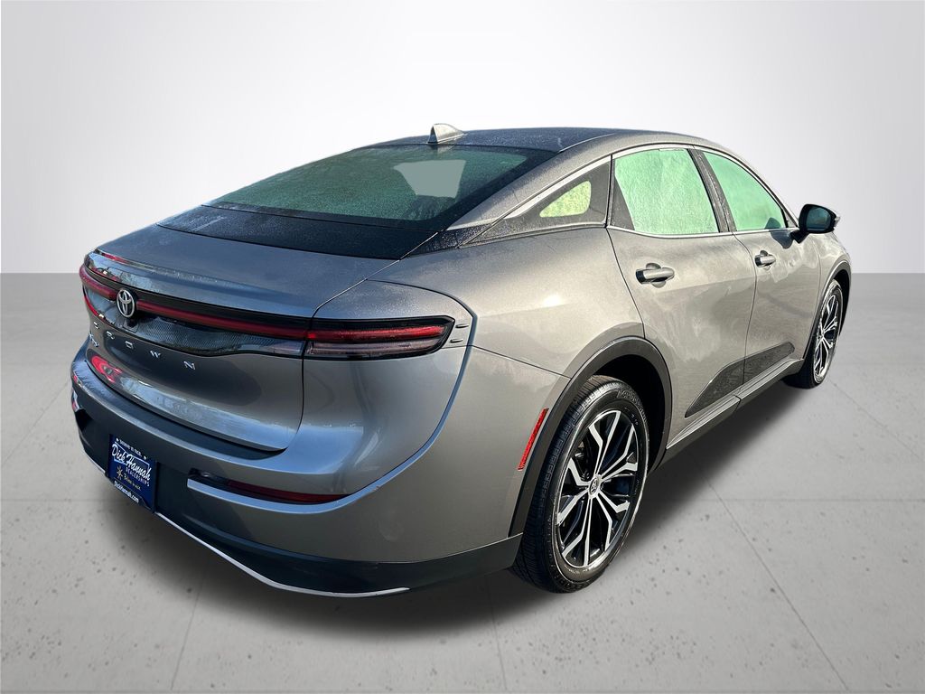 2024 Toyota Crown XLE