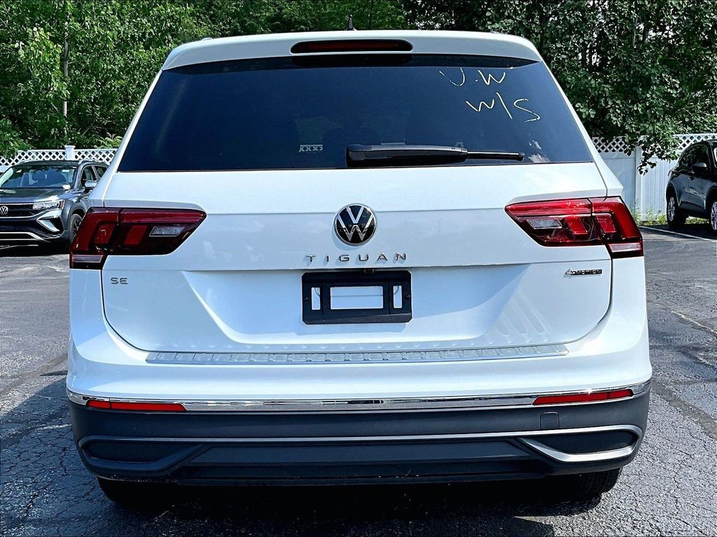 2023 Volkswagen Tiguan — photo 5
