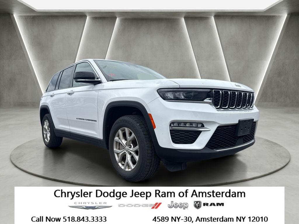 Bright White Clearcoat 2024 Jeep Grand Cherokee Limited 4WD SUV / Crossover Four-Wheel Drive 8-Speed Automatic
