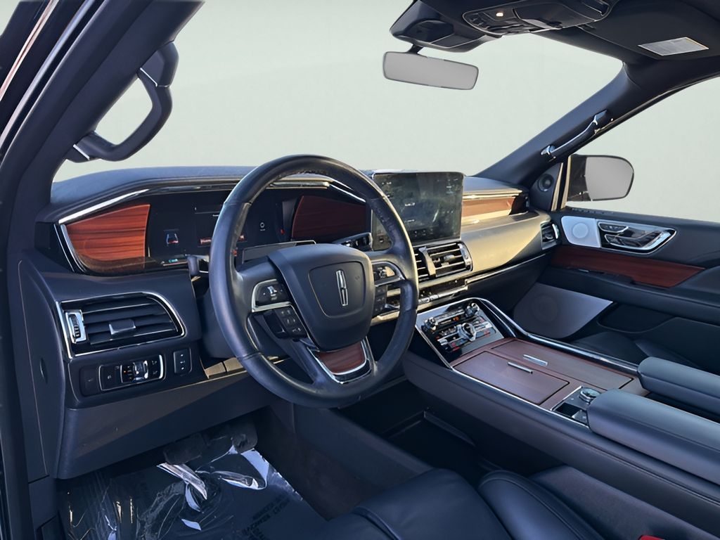 2024 Lincoln Navigator