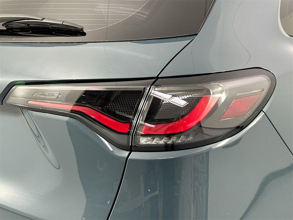 2025 Honda HR-V LX photo