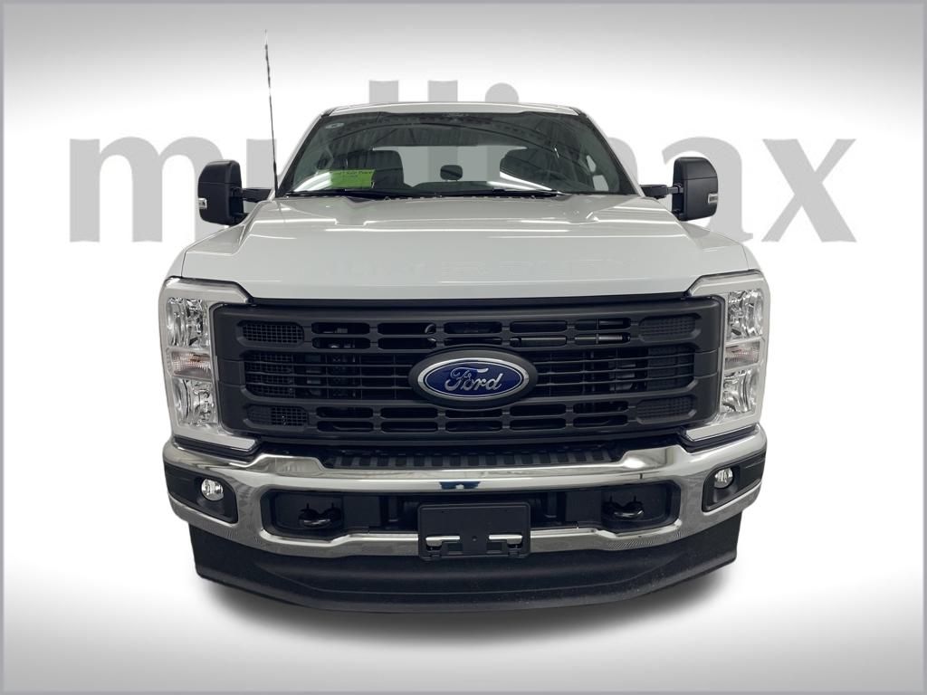 2025 Ford F-250 XL photo 11
