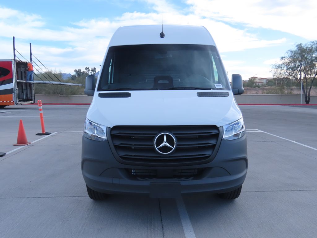 2025 Mercedes-Benz Sprinter 2500 2