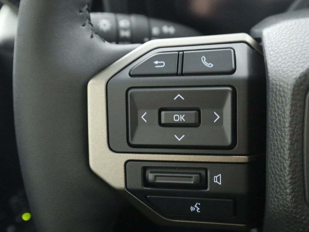 Thumbnail: 2025 Toyota Land Cruiser - 11