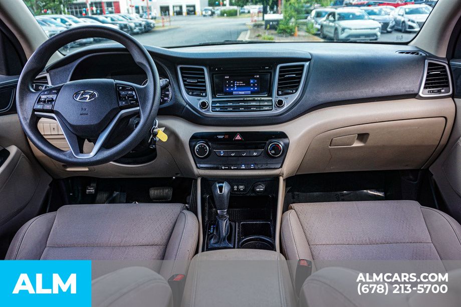 2016 Hyundai Tucson SE photo 21