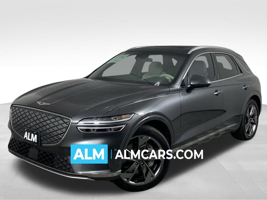 2023 GENESIS GV70 Advanced's photo