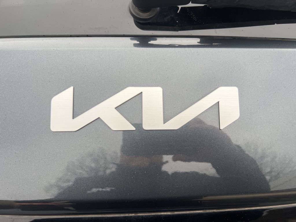 2023 Kia Soul LX photo