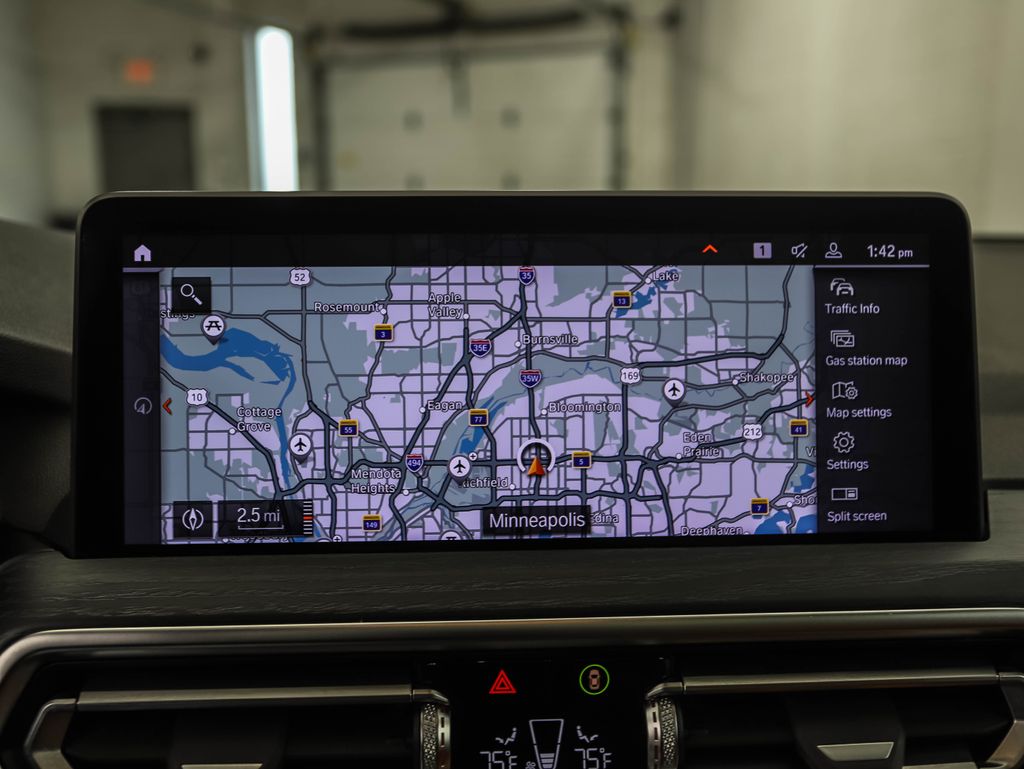 Thumbnail: 2023 BMW X3 - 16