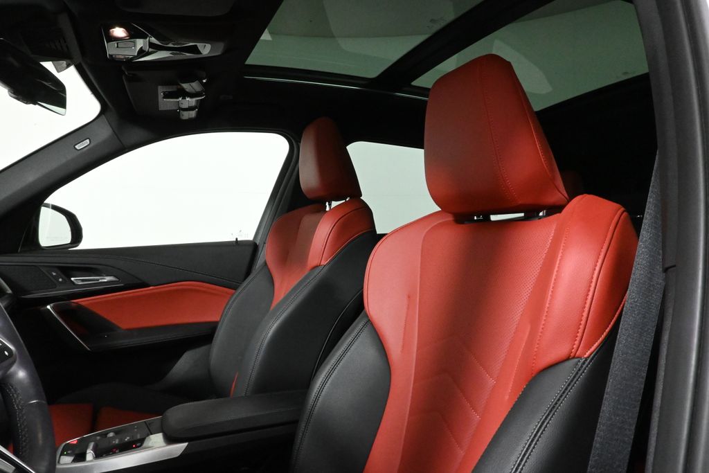 Thumbnail: 2023 BMW X1 - 4