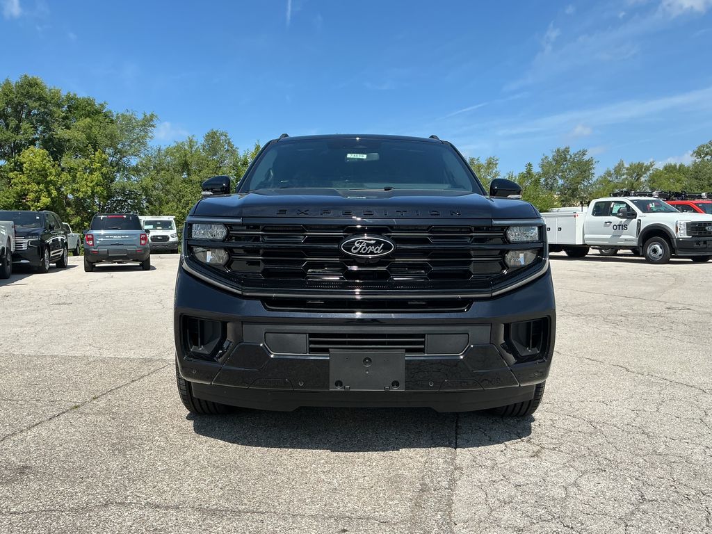 Black Metallic 2026 Ford Expedition SUV / Crossover Four-Wheel Drive Automatic