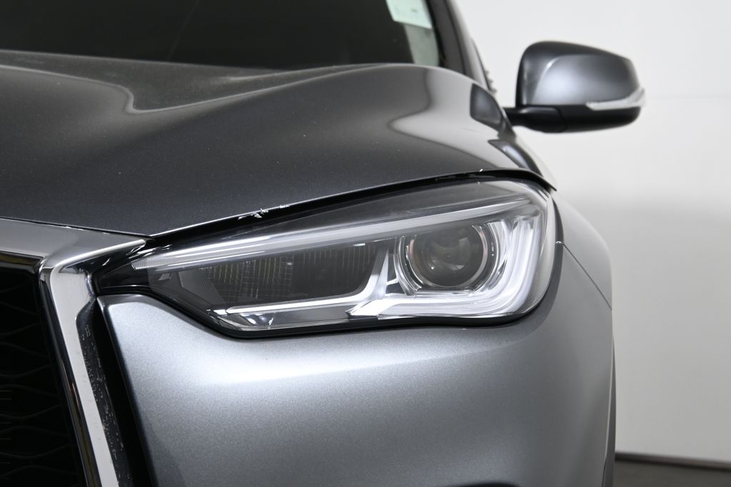 Thumbnail: 2025 INFINITI QX50 - 10