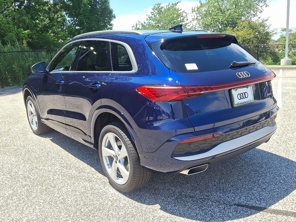 Thumbnail: 2025 Audi Q5 - 3